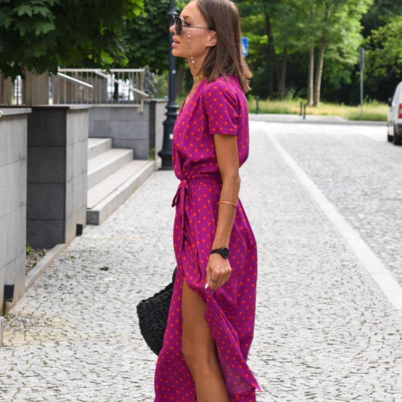 Caroline – Lange Jurk met V Hals Korte Mouwen en Bloemenprint Velani