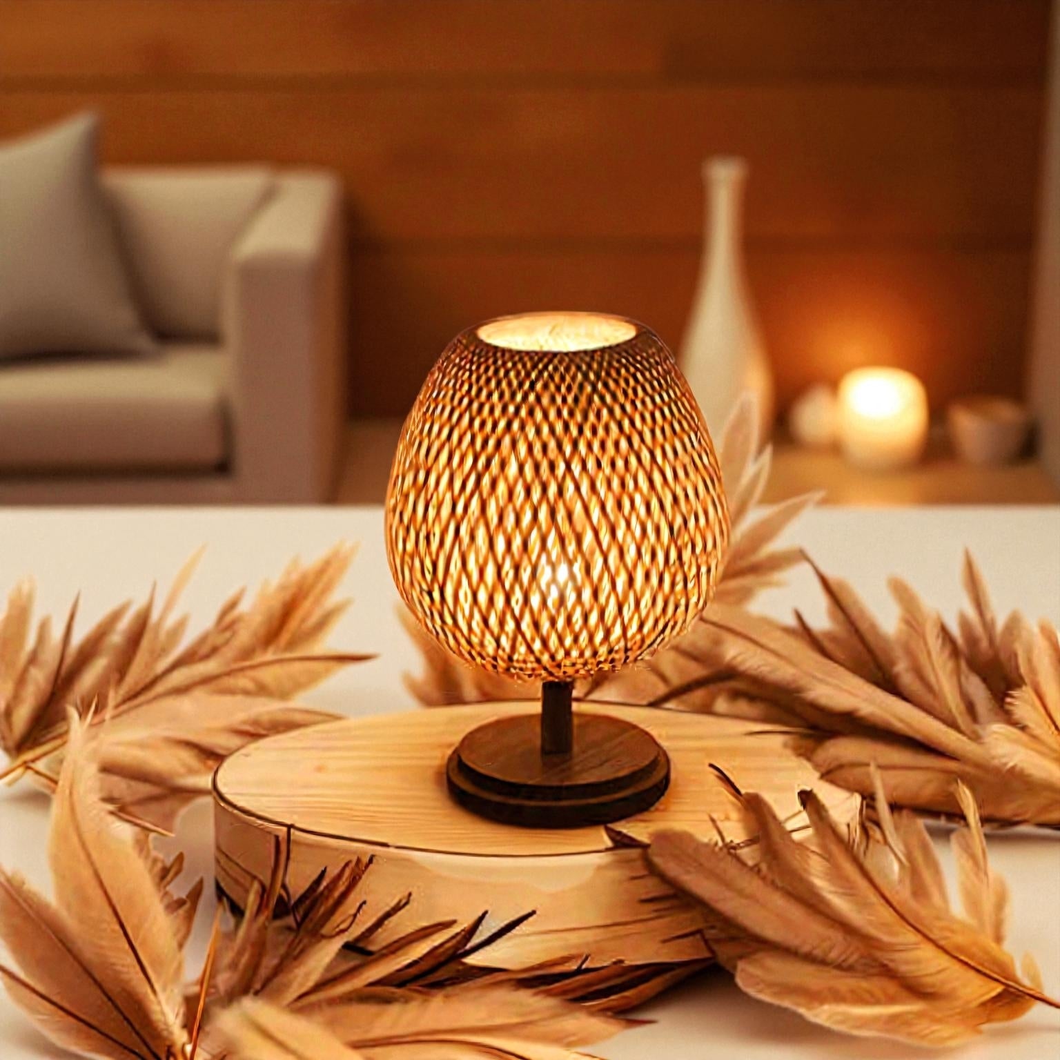 GlowWood – LED Tafellamp met Houten Voet Velani