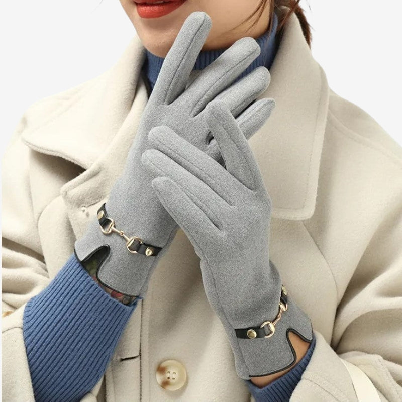 Bella – Full Finger Gloves with Chain Buckle Design