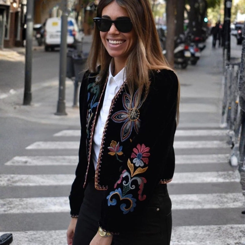 Olivia – Long Sleeve Jacket With Floral Printed Design