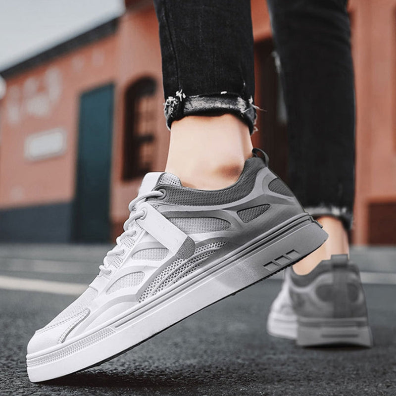 Kieran – Round Toe Shoes with Adjustable Laces