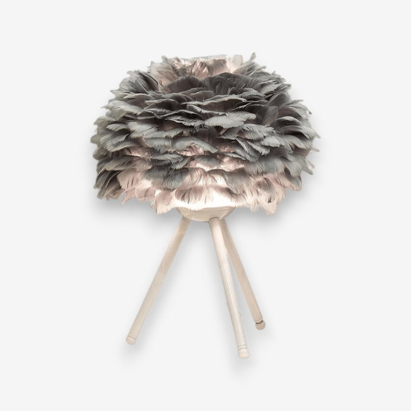 LumiNest – Tafellamp met veren en statiefontwerp Velani