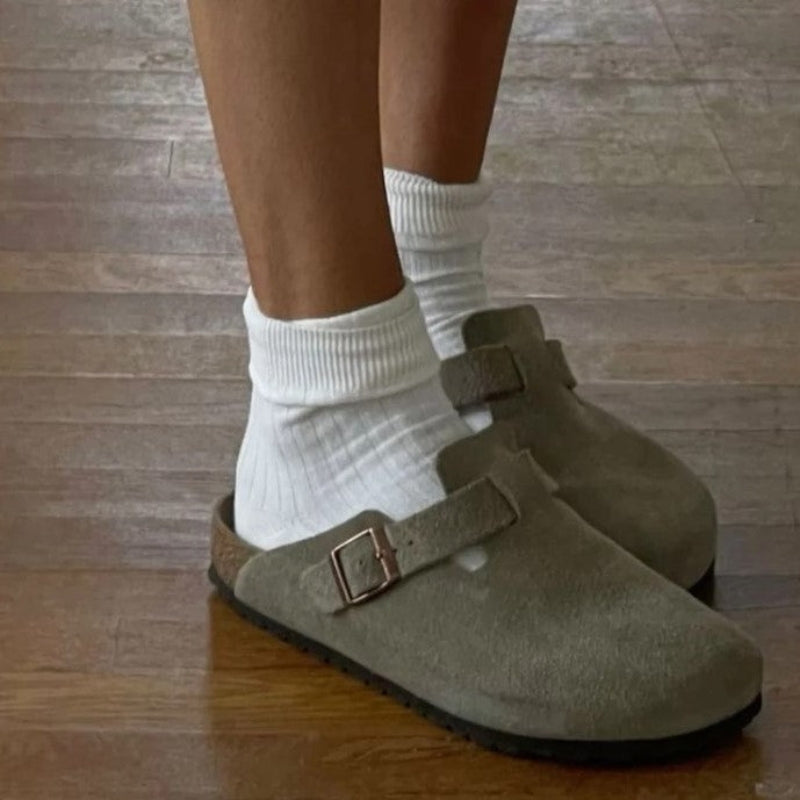 Charlie – Half Covered Slip-On Slippers with Adjustable Buckle