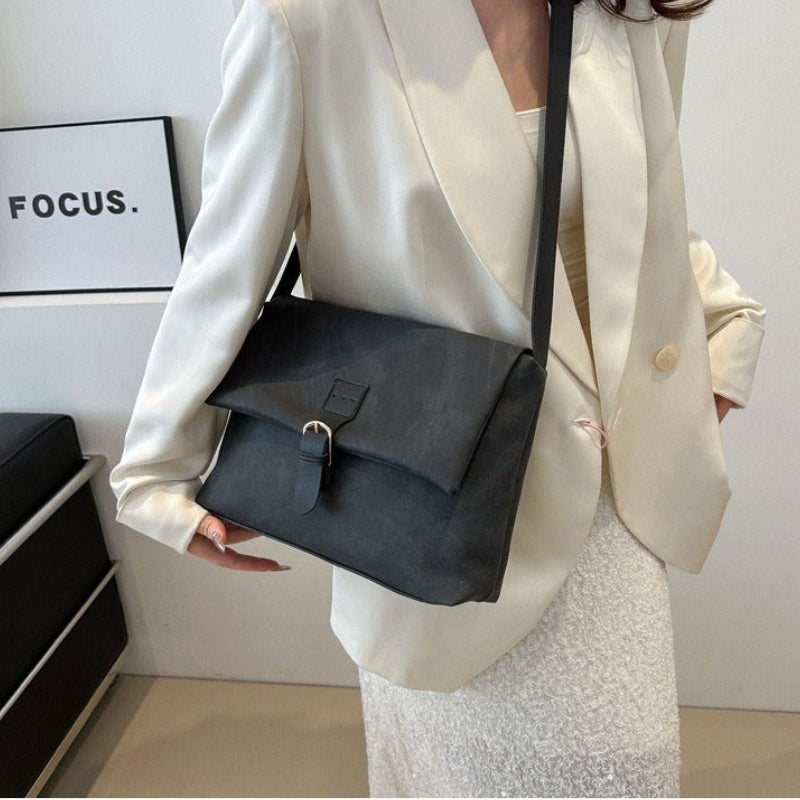 Sienna – Large Capacity Shoulder Bag With Adjustable Strap