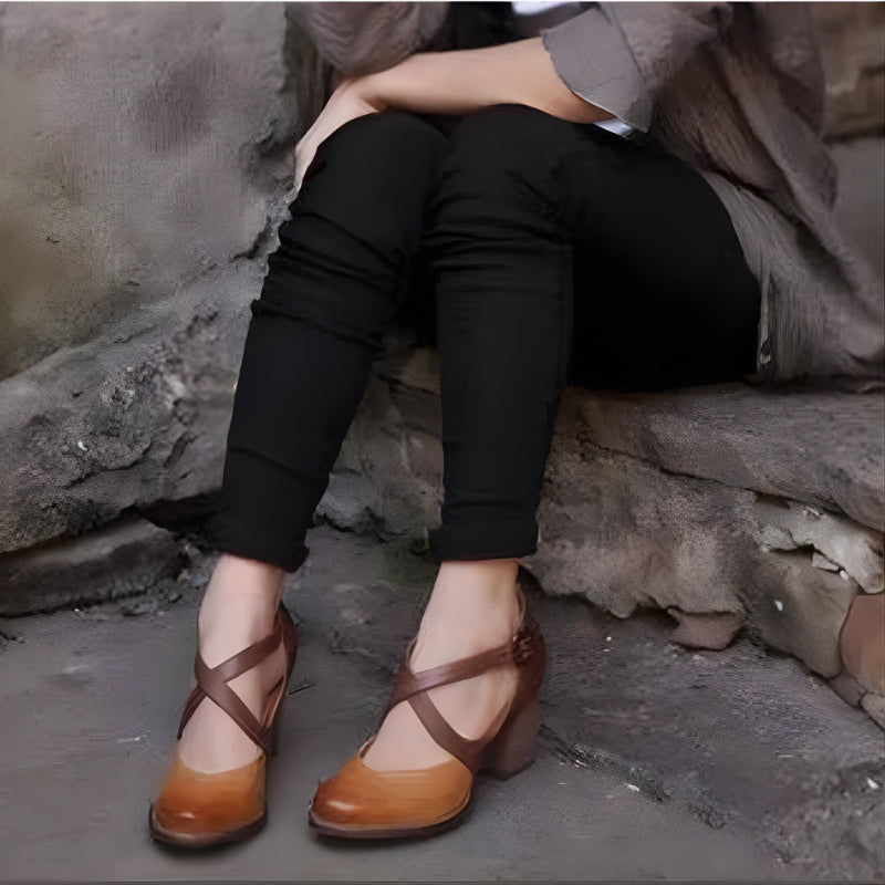 Sienna – Round Toe Shoes with Adjustable Buckle