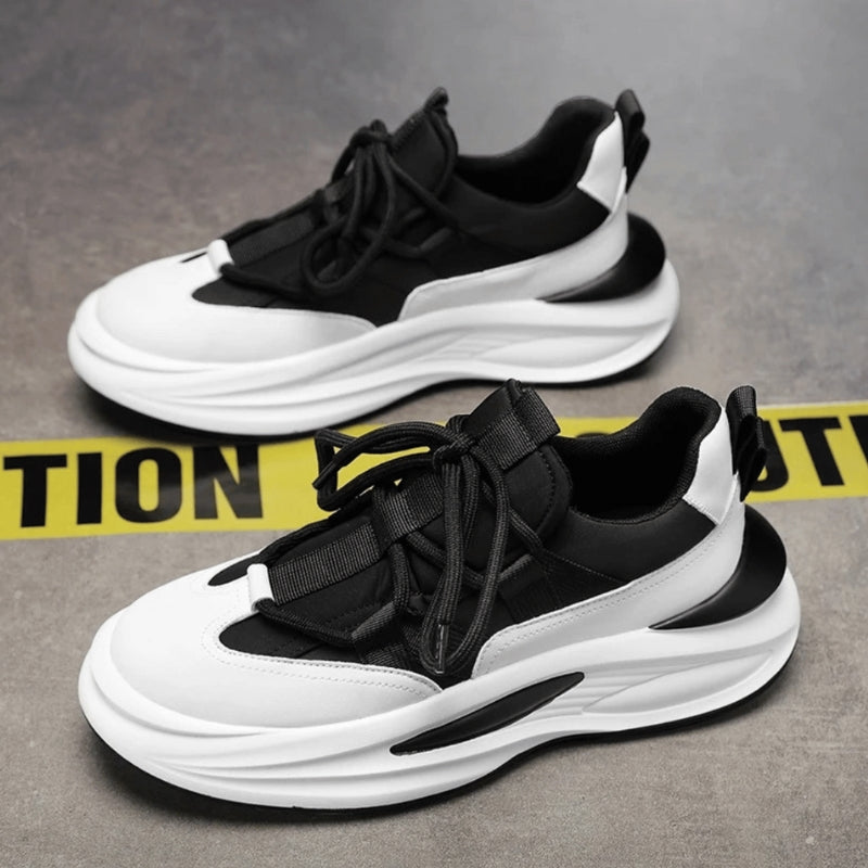 Lucas – Round Toe Shoes With Adjustable Laces Design