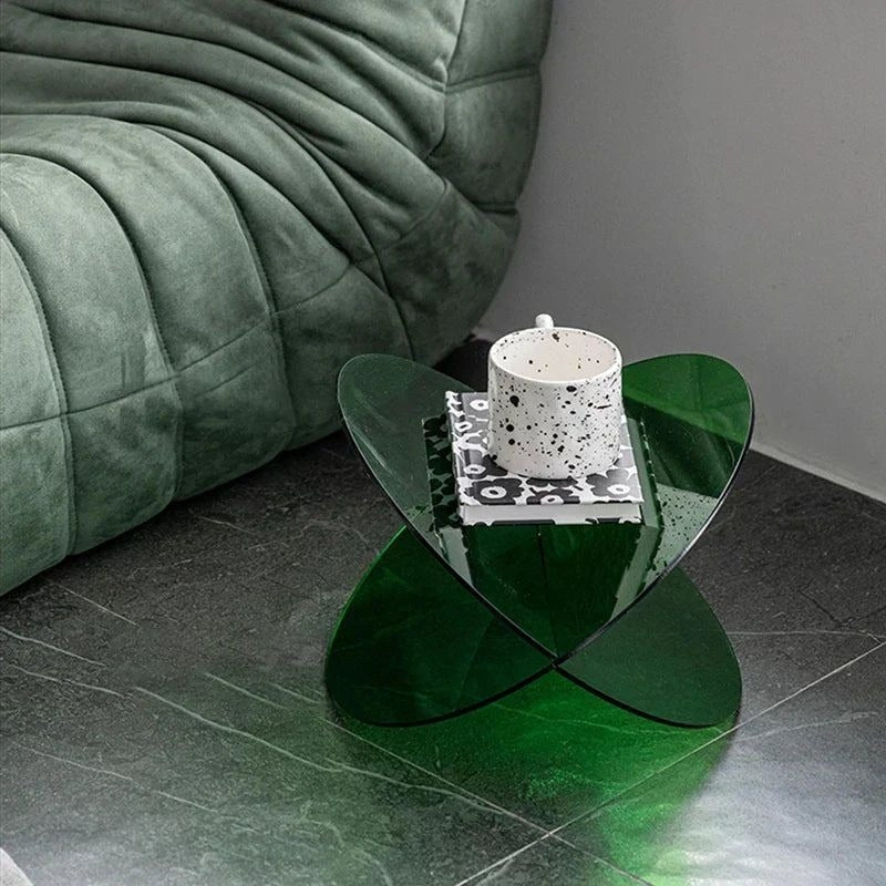ShelFio – Decorative Display Shelf