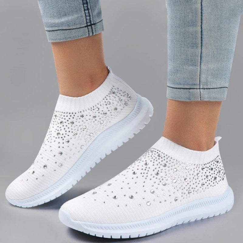 Mia – Round Toe Sneakers with a breathable design and non-slip grip