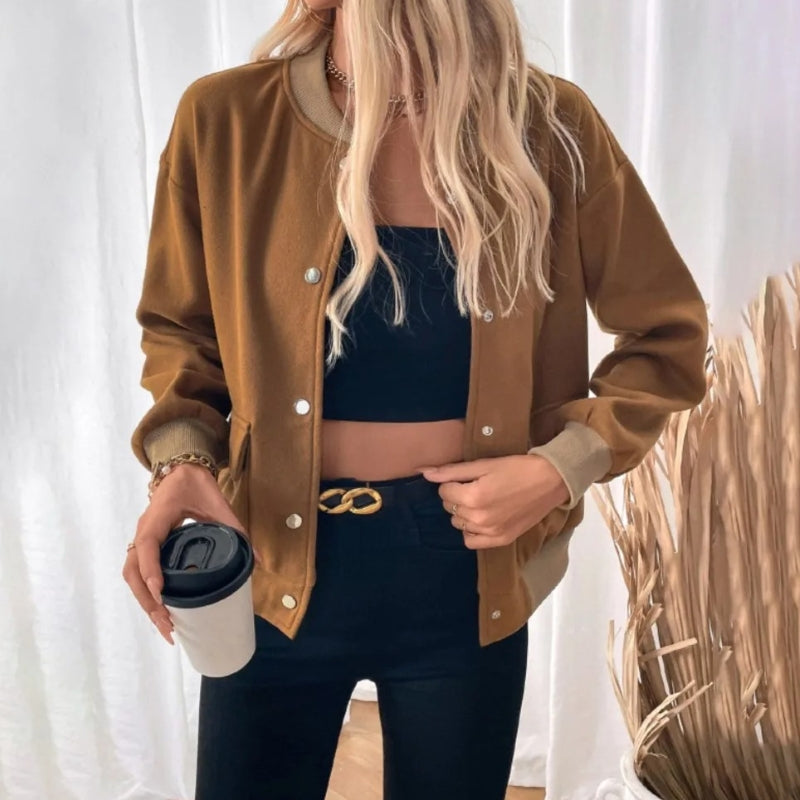 Emma – Round Neck Cardigan with Button Closure Design