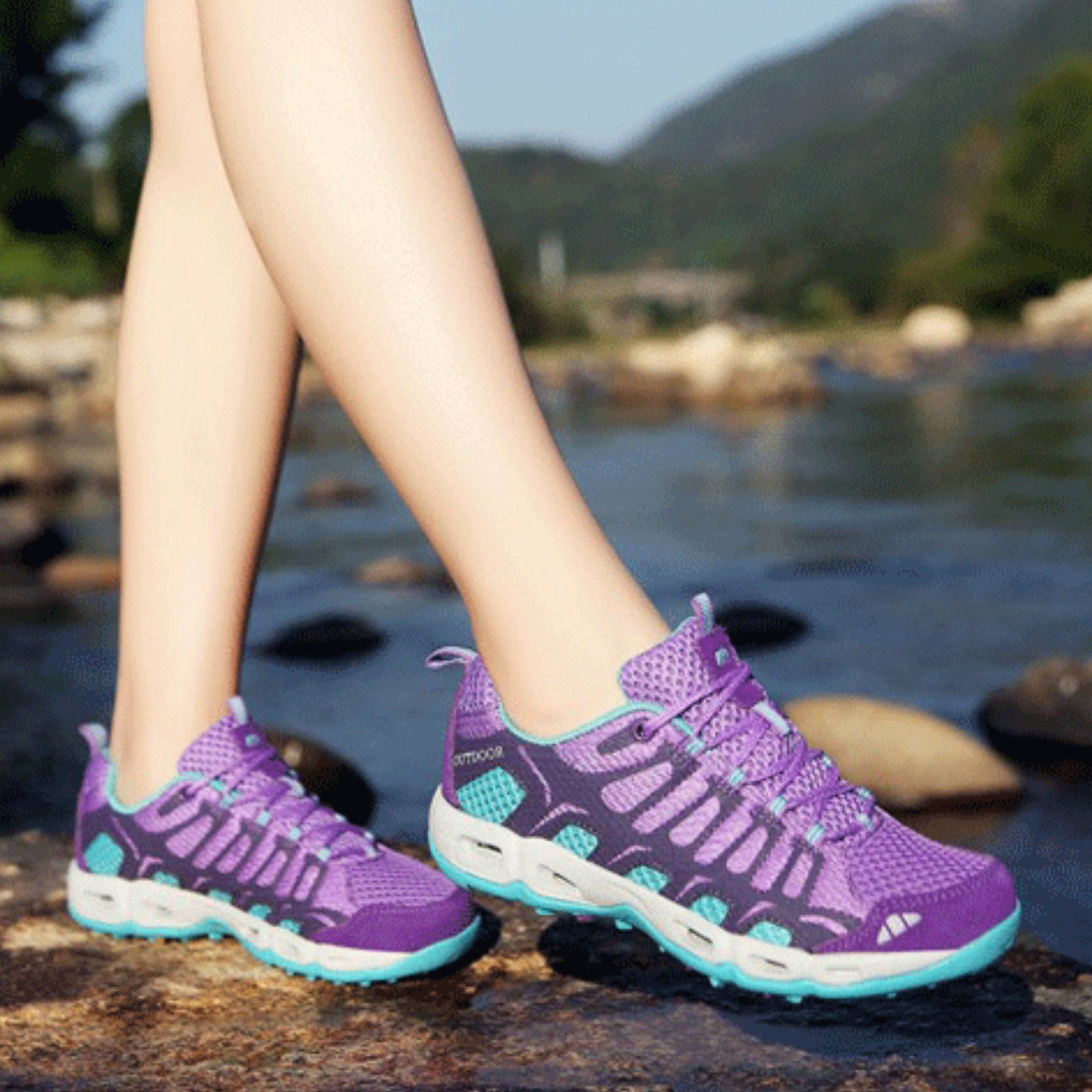 Zayden – Sneakers with Round Toe and Adjustable Laces