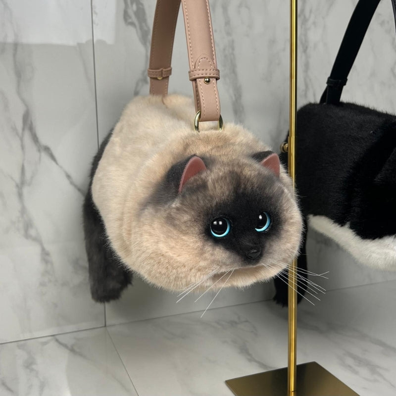FelineAura – Decorative Handbag with Cat Sculpture Design