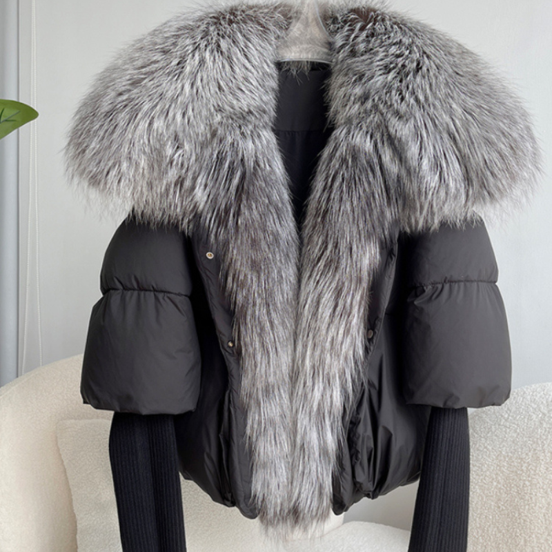Lydia – Long coat with faux fur collar and ribbed hem
