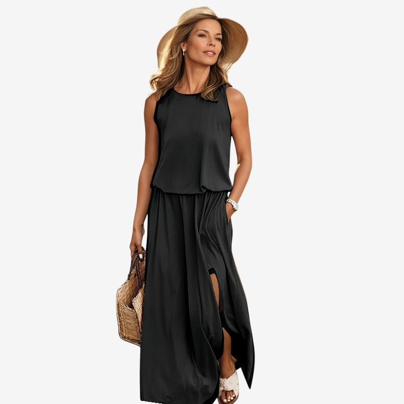 Women Sleeveless Dress With Round Neck Design