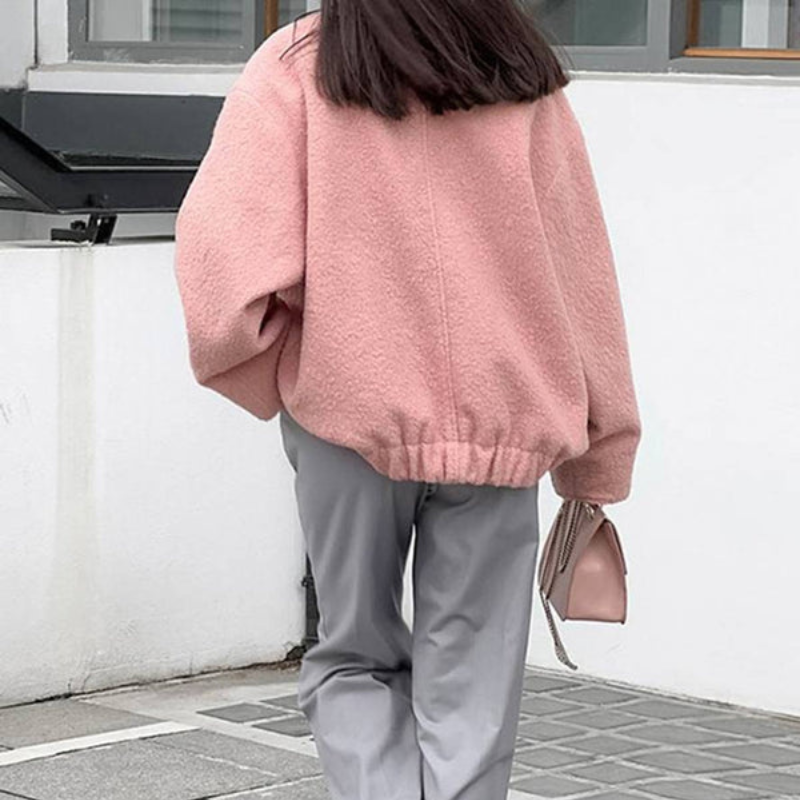 Sophia – Stand collar jacket with long sleeves and pockets