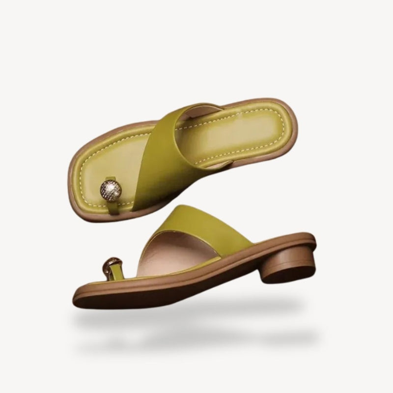 Valerie – Sandalen met Open Teen en Dikke Hak Velani