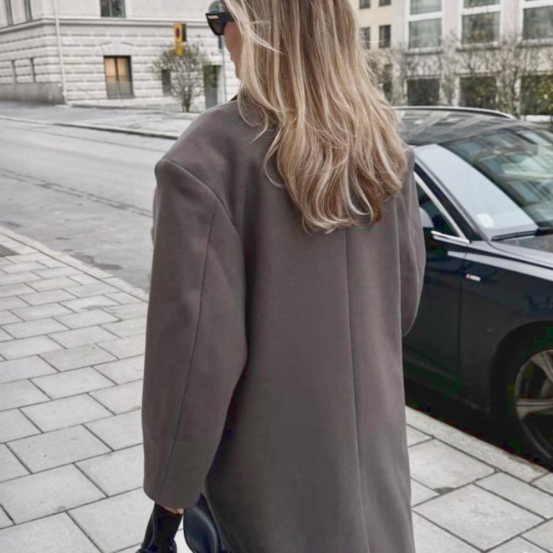 Ashley – Jas met Reverskraag Lang Model Doorknoopsluiting en Lange Mouwen Velani