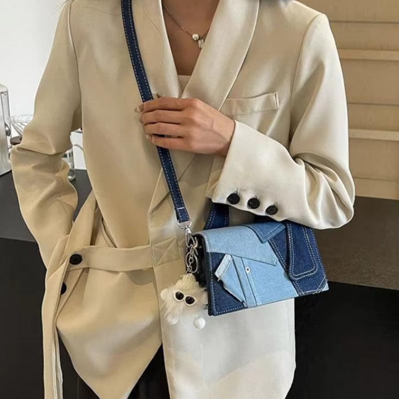 Charlotte – Handbag with Adjustable Shoulder Strap