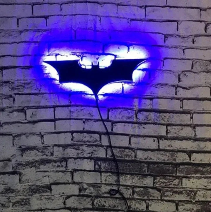 BatGlow – Draadloze LED Wandlamp met Vleermuisvleugels Velani
