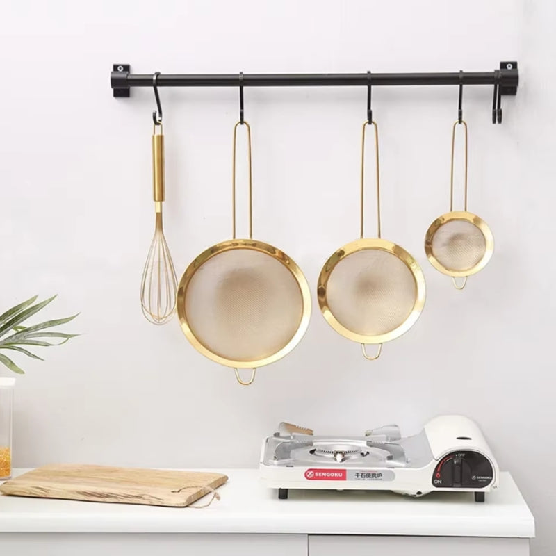 CleanSift – Round Sieve with Handle