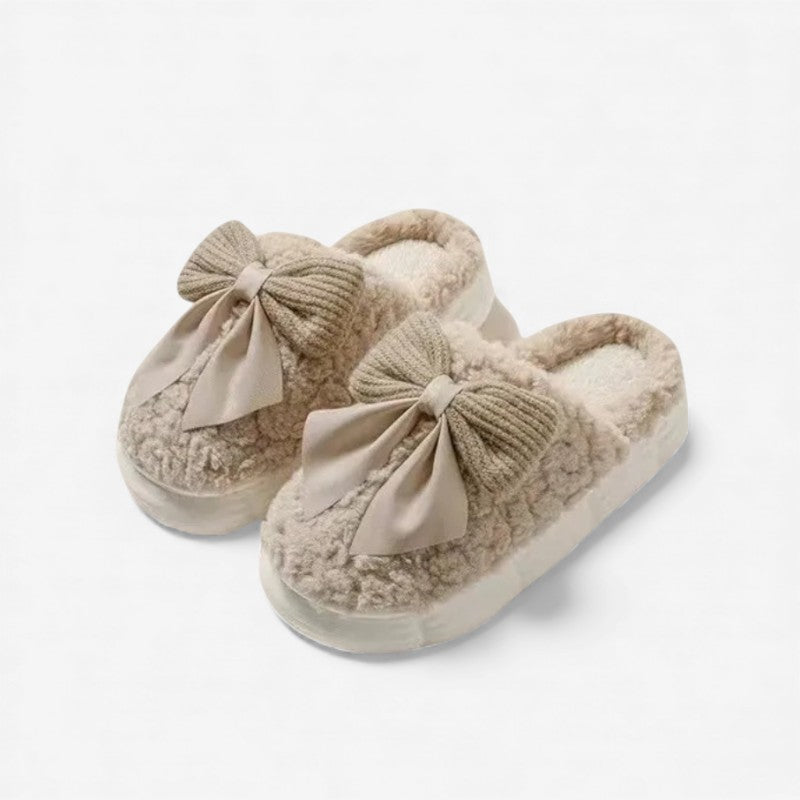 Emma – Round Toe Fur Slippers with Thick Sole and Plush Lining