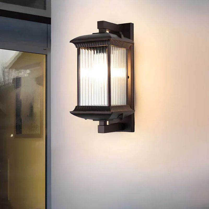 HarperGlow – Decorative Wall Lamp with Rectangular Design