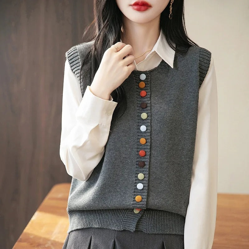 Eliza – Round Neck Sweater with Button Closure