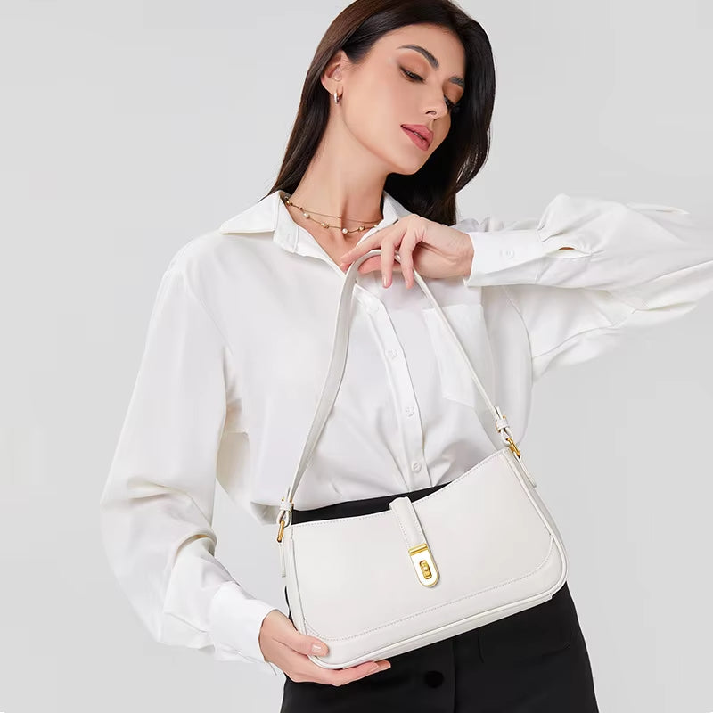 Vesper – Large Capacity Handbag with Adjustable Shoulder Strap