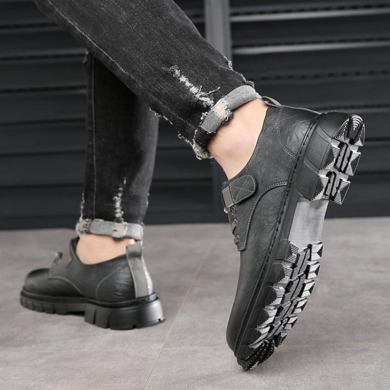 Ryan – Round Toe Sneakers with Lace Up and Anti Slip Grip