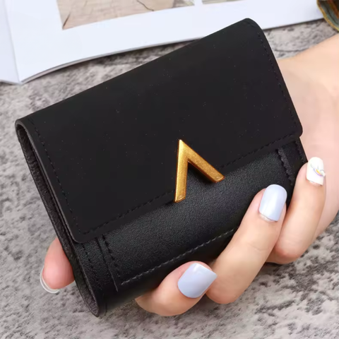 Ava – Women's Wallet with Multiple Compartments