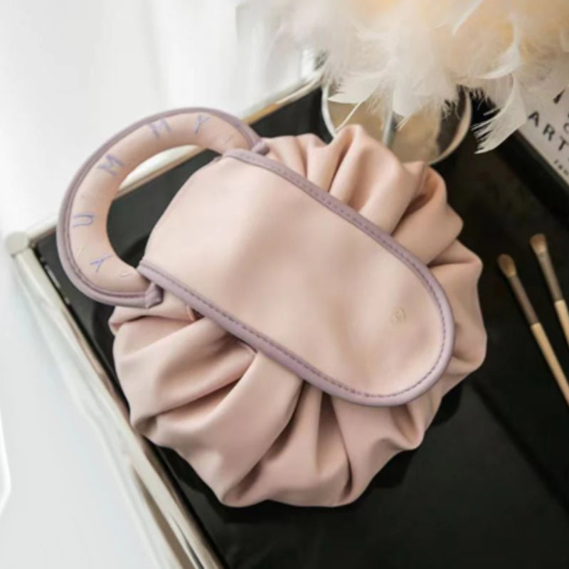 Margaret – Grote Capaciteit Draagbare Make-up Tas met Trekkoord Velani