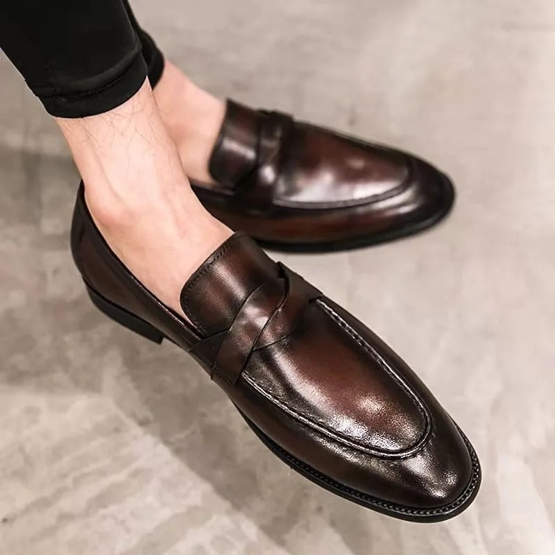 Hugo – Round Toe Loafers with Slip On Design