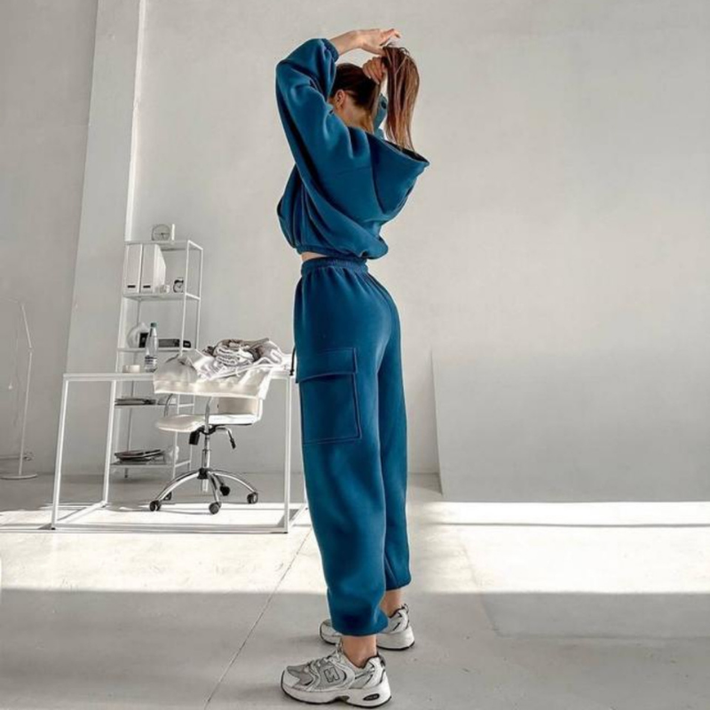 Women’s Hoodie & Jogging Pants Tracksuit Set