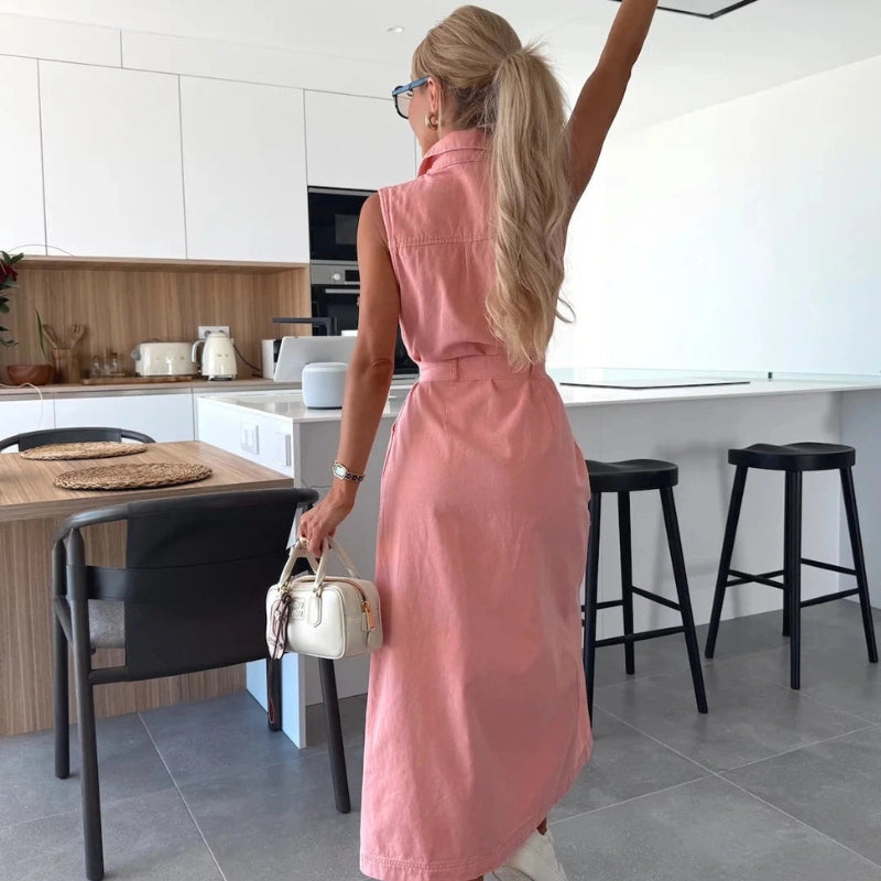 Aylin – Mouwloze Lange Jurk met Knopen en Verstelbare Taille Velani