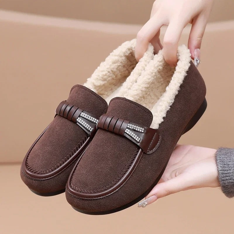 Lily – Round Toe Shoes With Non Slip Grip And Fur Design