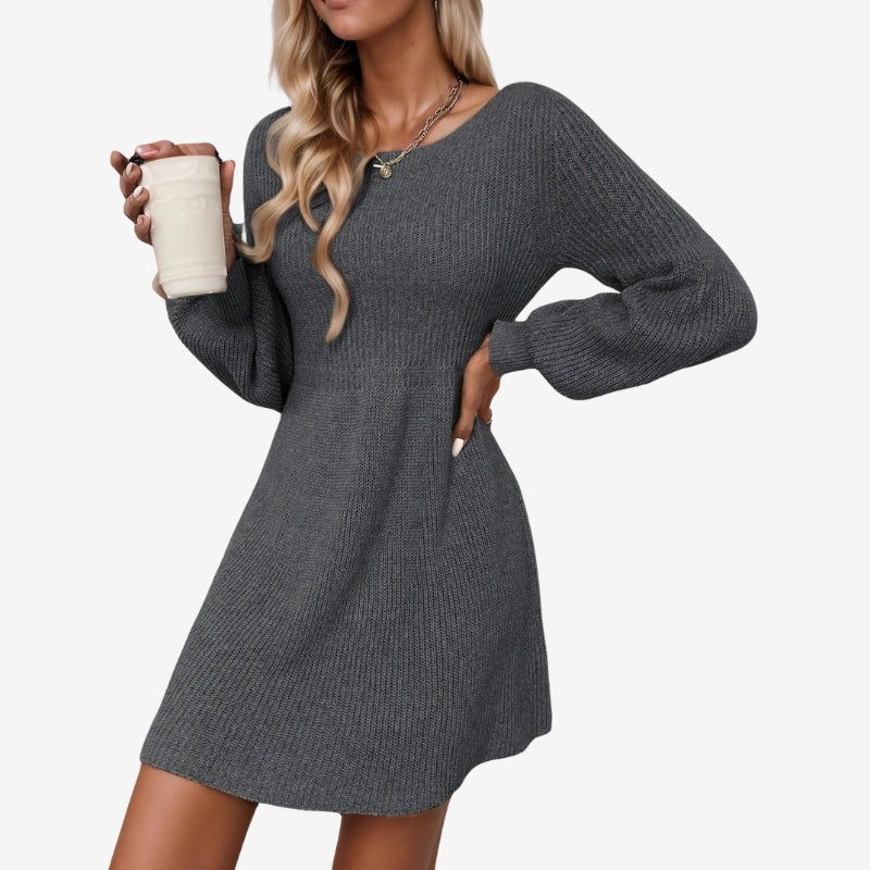 Rose – Long Sleeve Sweater with Round Neck Design
