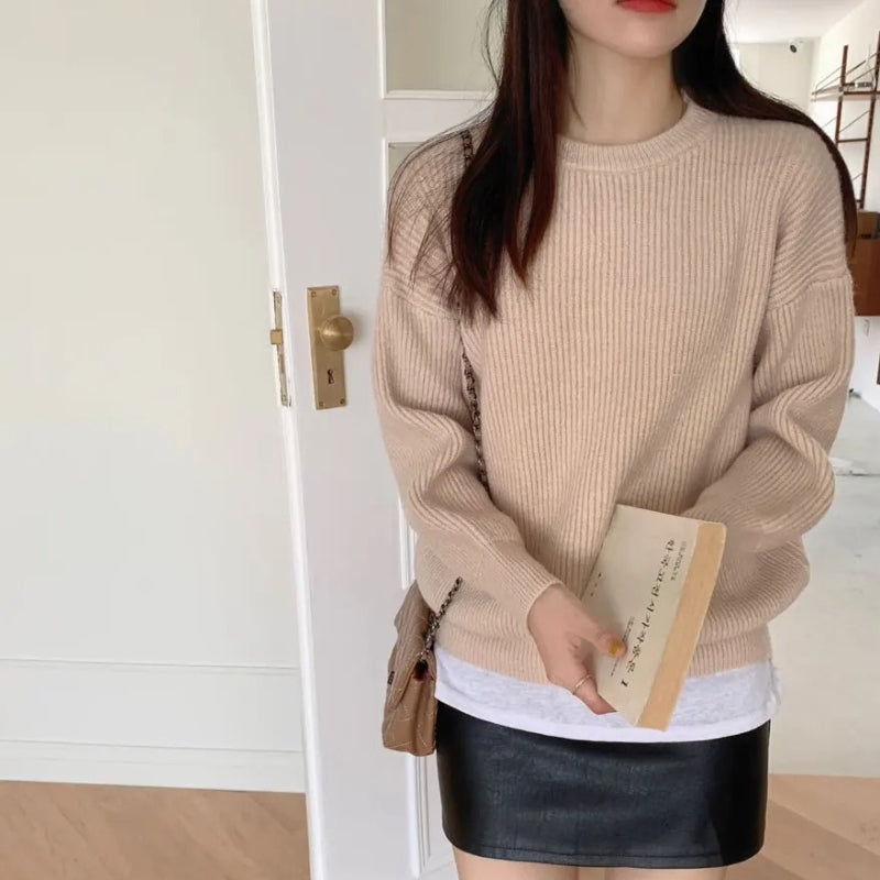 Liora – Suéter de manga larga con cuello redondo y bajo acanalado