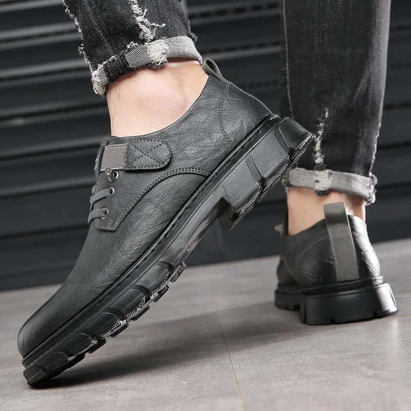 Ryan – Round Toe Sneakers with Lace Up and Anti Slip Grip