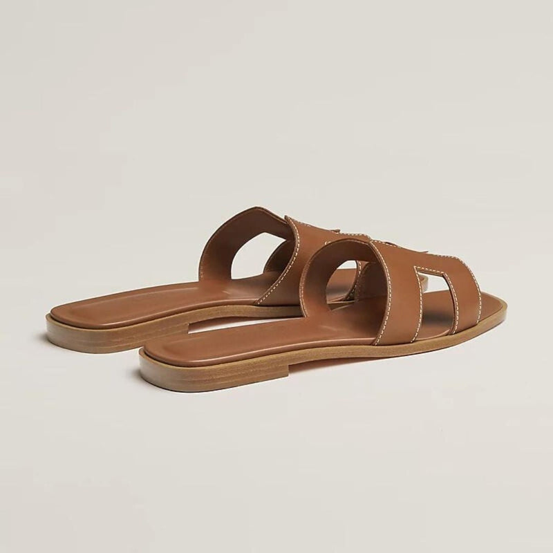Amelia – Flat Strap Sandals with Non-Slip Sole