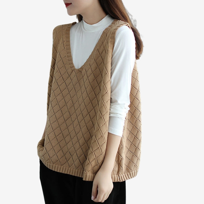 Ava – V Neck Sweater with Zigzag Pattern