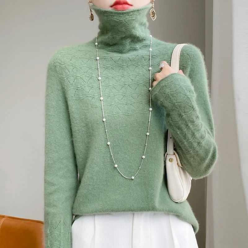 Ella – Long Sleeve Sweater with Round Neck