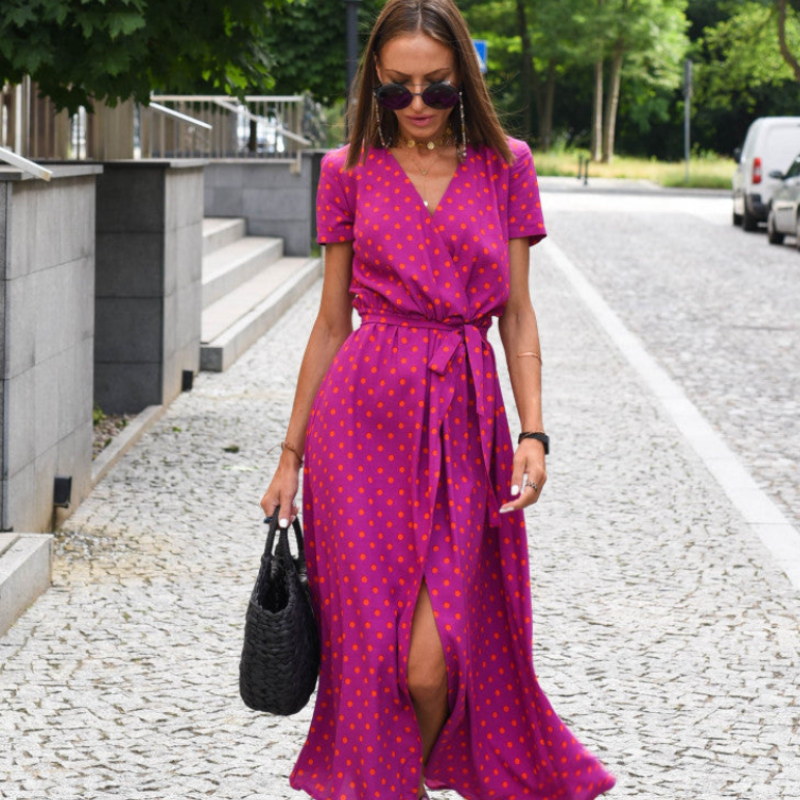 Caroline – Lange Jurk met V Hals Korte Mouwen en Bloemenprint Velani