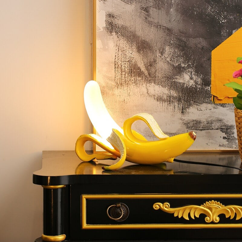 BanaGlow – Banana Design LED Table Lamp