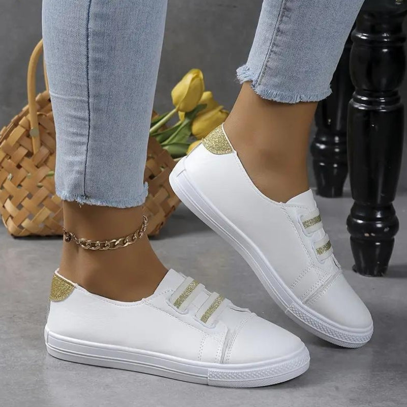 Sophia – Round Toe Flats With Anti Slip Grip Design