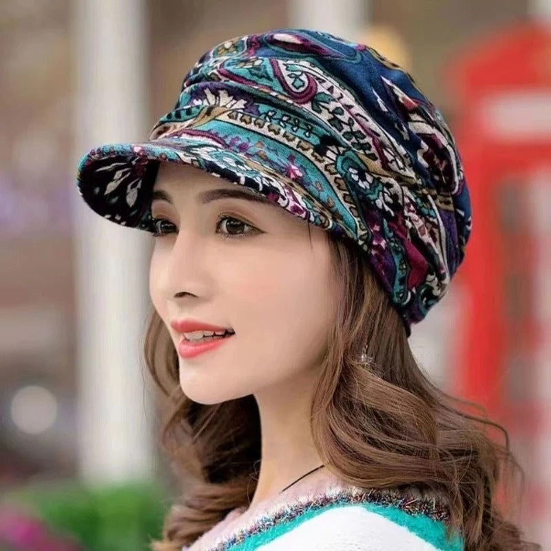 Sienna – Round Cap with Foldable and Floral Pattern
