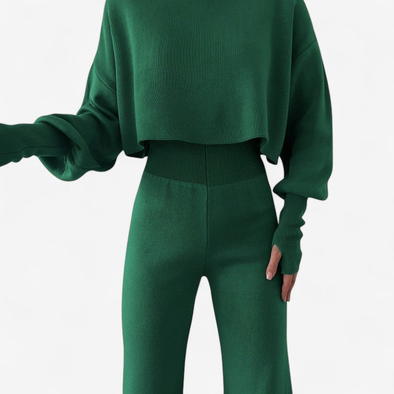 Kathy – Elegant tweedelig coltrui-setje met wijde broek Velani