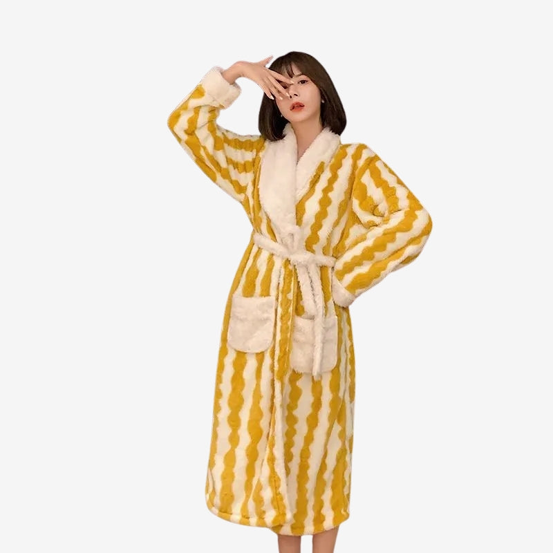Clara – Long Sleeve Robe With Printed Design And Adjustable Strap