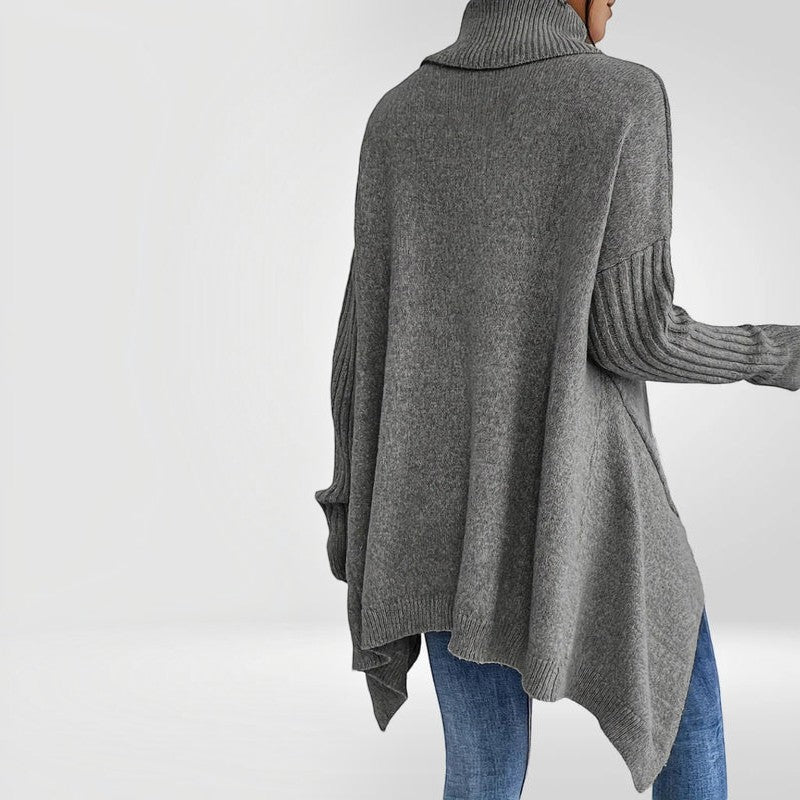 Knitora - Turtleneck Sweater with Relaxed Fit