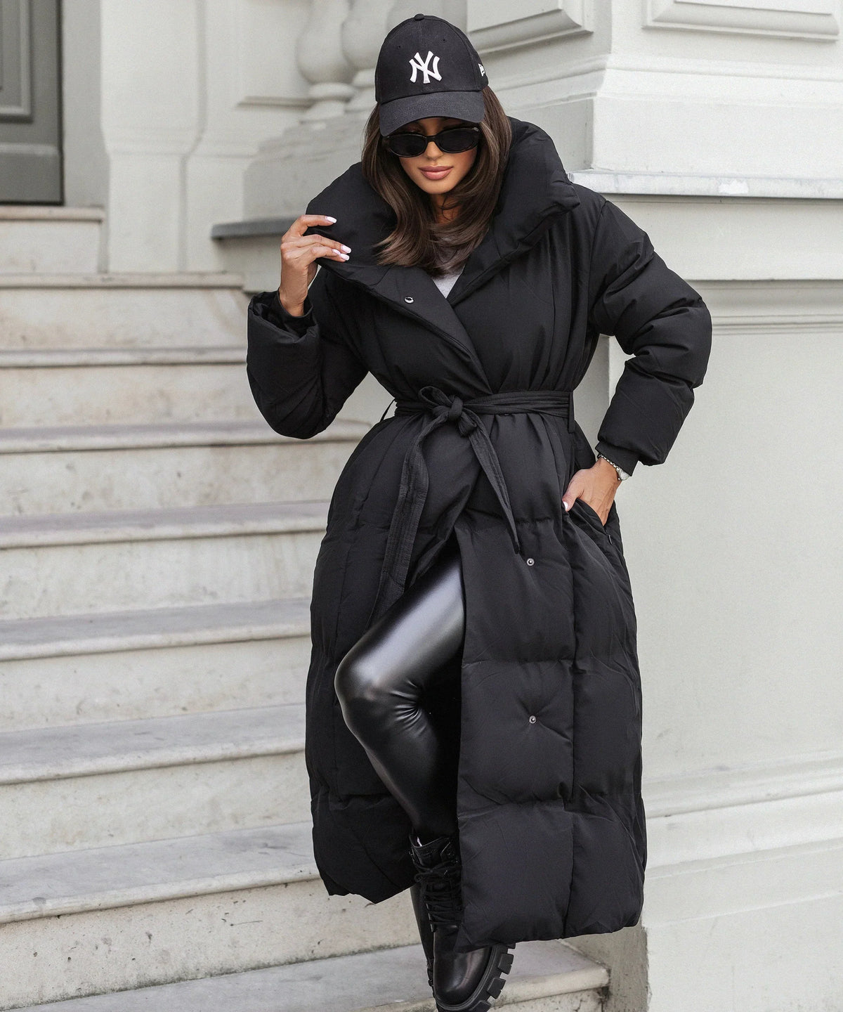 Thermal - Women’s Long Quilted Parka with Belt and Collar