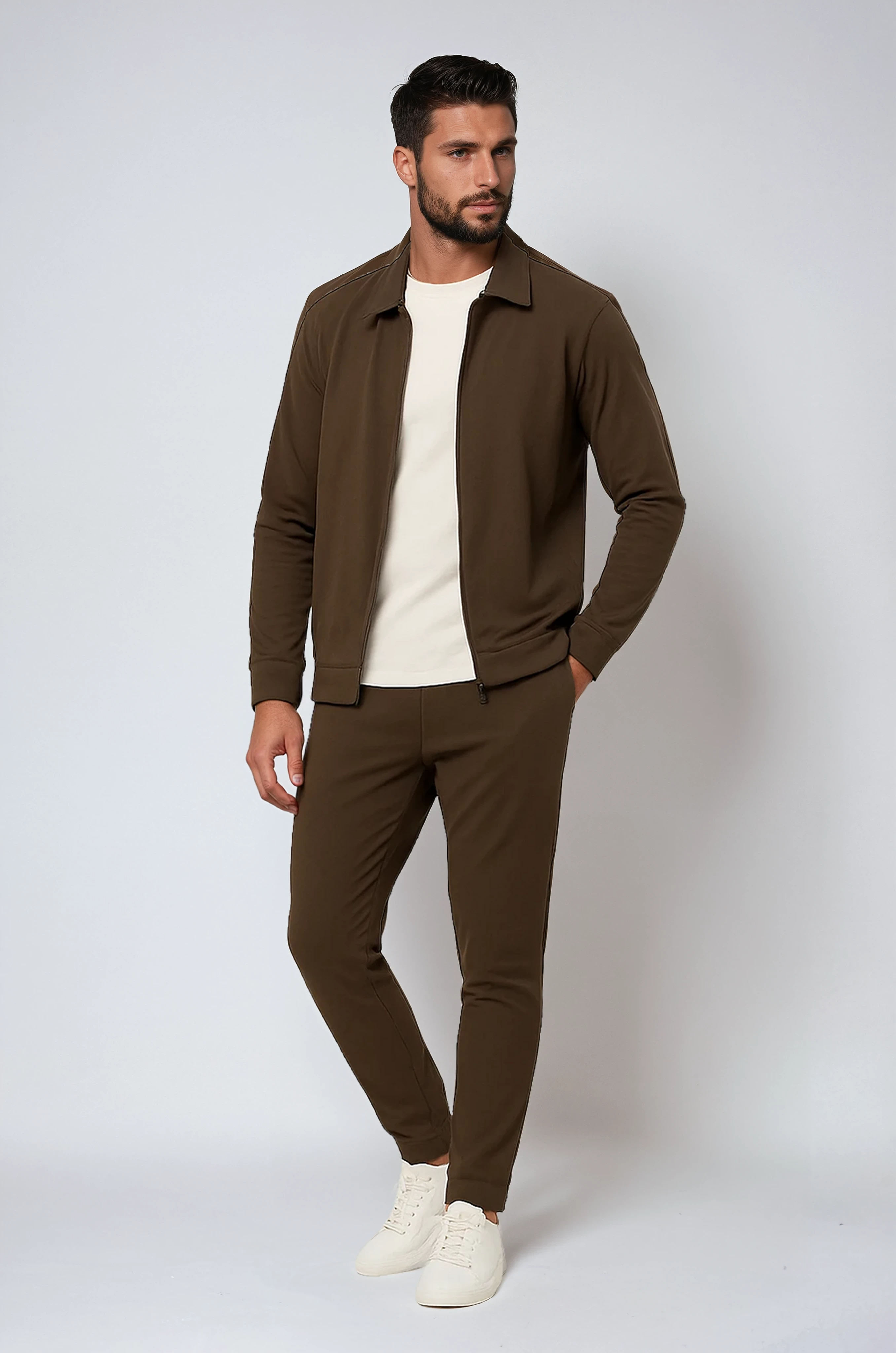 Smart Tech Suit – Donkerbruin Velani