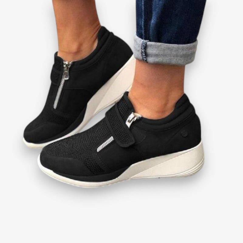 Nina – Round Toe Shoes with Zipper Design